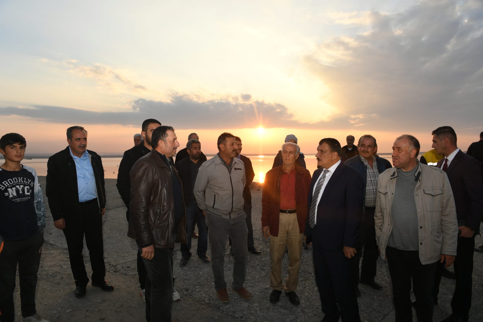 Başkan Gürkan Feribot İskelesinde vatandaşlarla bir araya geldi