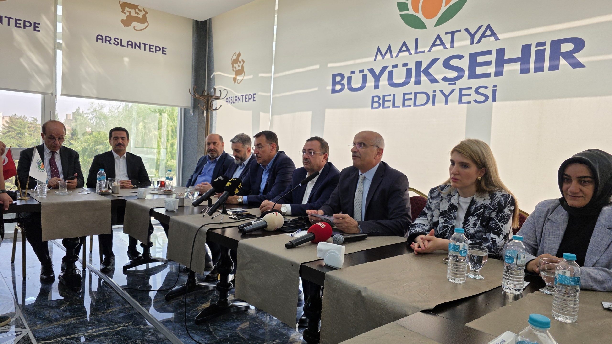 BAŞKAN ER, “AKPINARIN ALTINDAKİ TÜM SULAR İÇMEYE ELVERİŞSİZ”