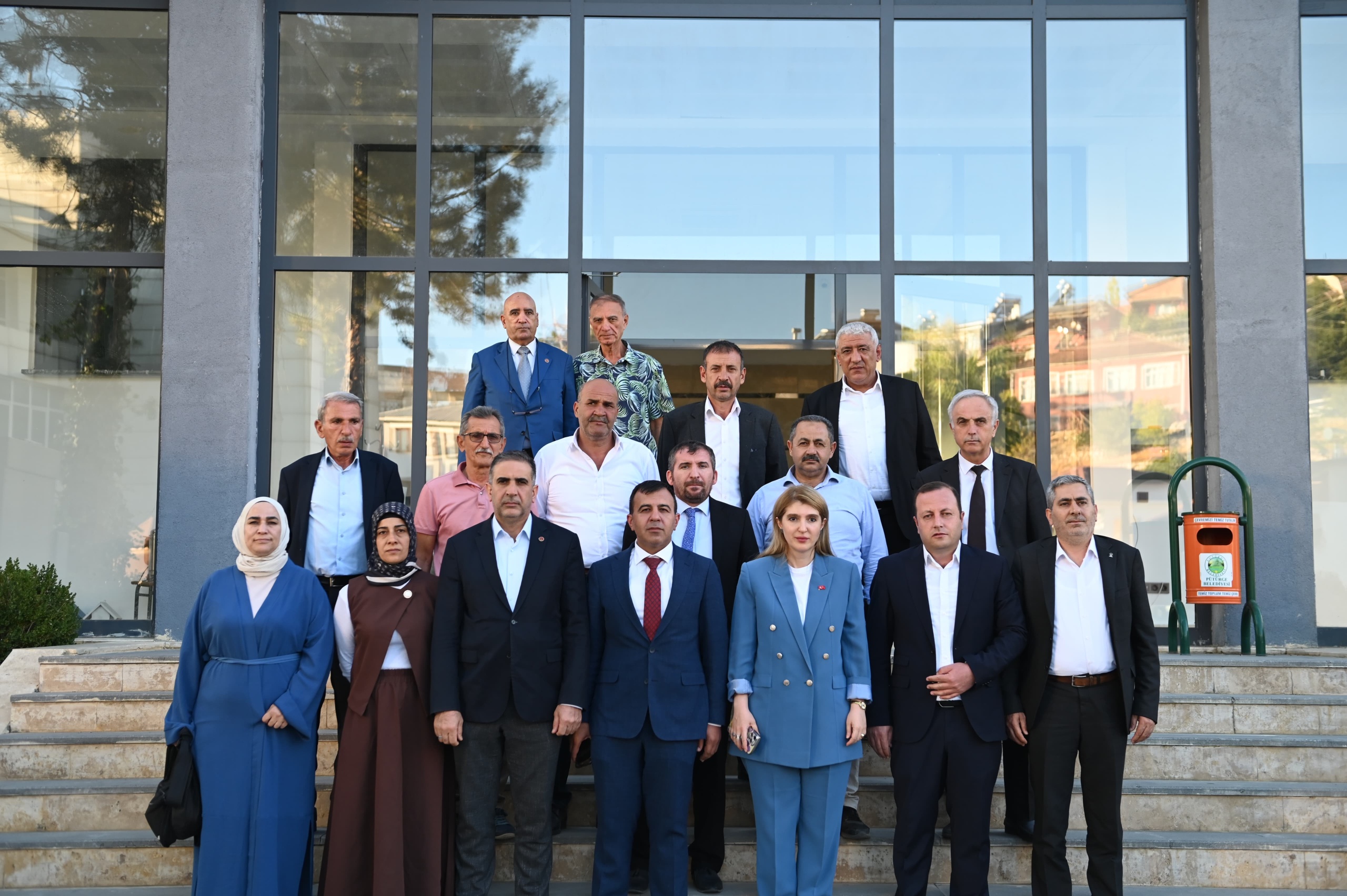 Pütürge’de AK Parti Danışma Meclisi Toplantısı Gerçekleştirildi