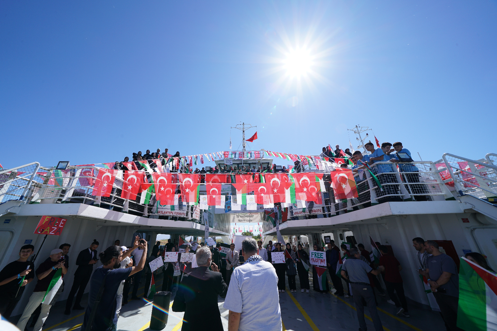 MALATYA’DAN GAZZE’YE VE KÜRESEL SUMUD FİLOSU’NA ANLAMLI DESTEK