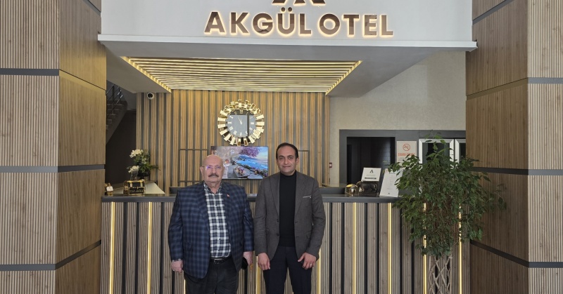 “AKGÜL OTEL” MEHMET AKAY’A “ADO” ABDULLAH USTA’DAN ZİYARET 