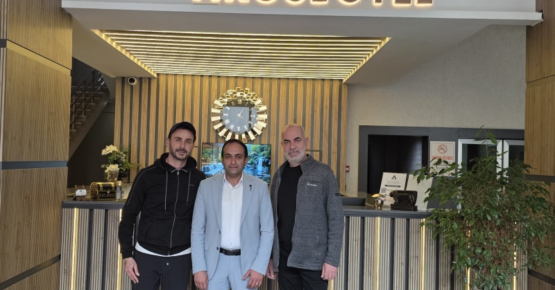 SANAT DÜNYASINDAN AKGÜL OTEL’E ZİYARET 