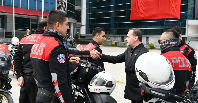 KARADEMİR “HER ZAMAN KAHRAMAN POLİSLERİMİZİN YANINDAYIZ”